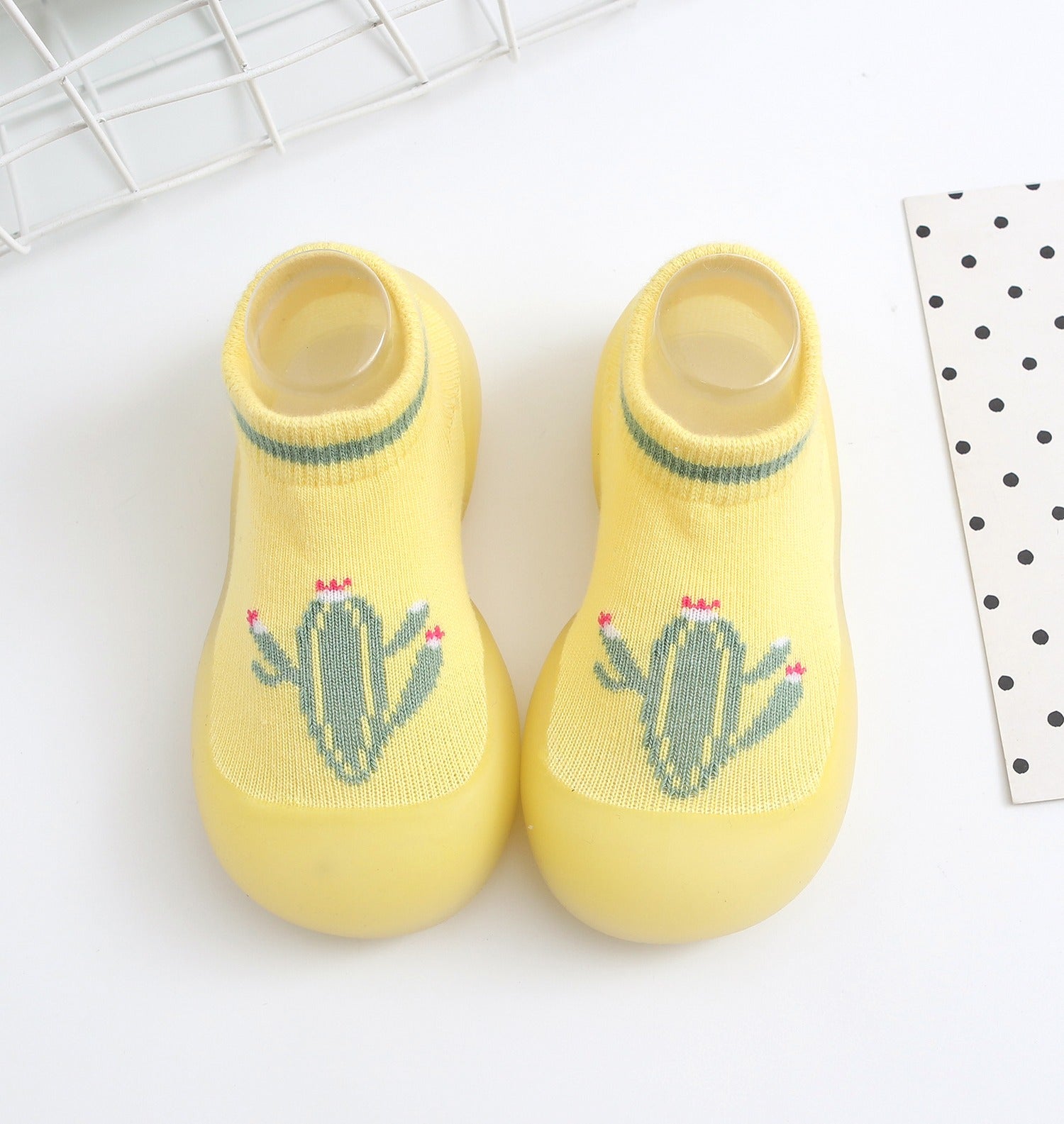 Chaussettes anti-dérapantes - ToutPetitsPieds